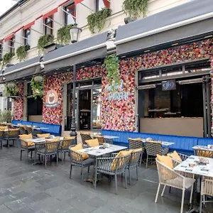 3* Otel Forty One