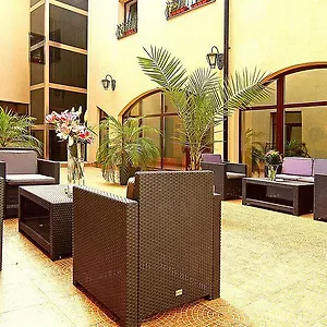 3* Otel Trianon